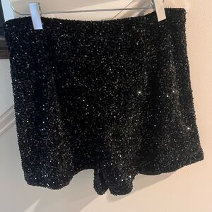 NWT ZARA Black Sequin Shorts – Festive Days Collection ✨NWT Size Medium